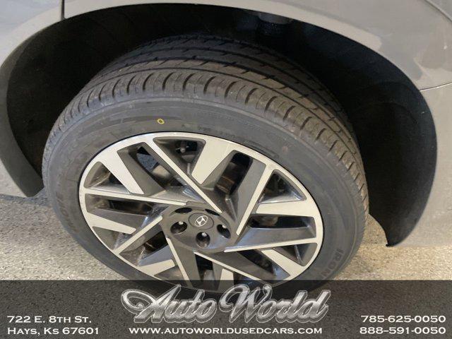 used 2023 Hyundai Santa Fe car, priced at $34,995
