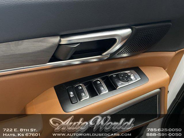 used 2025 Kia Telluride car, priced at $45,995