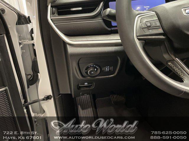 used 2023 Jeep Grand Cherokee L car, priced at $31,995