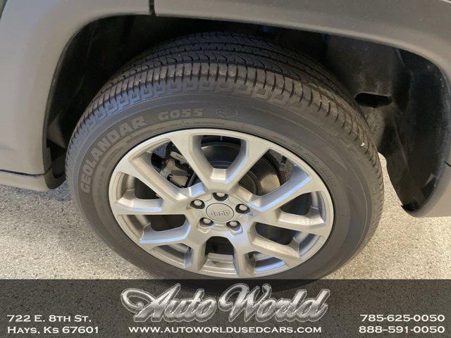 used 2022 Jeep Compass car, priced at $24,995