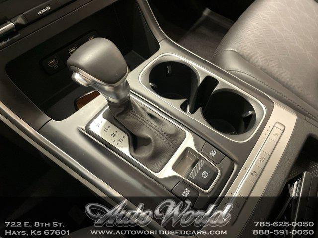 used 2024 Kia Carnival car, priced at $37,995