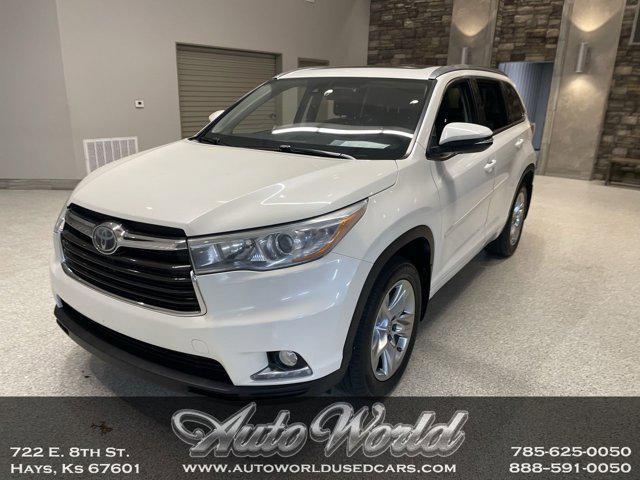 used 2015 Toyota Highlander car, priced at $29,995