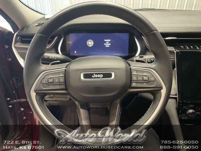 used 2022 Jeep Grand Cherokee car, priced at $32,995