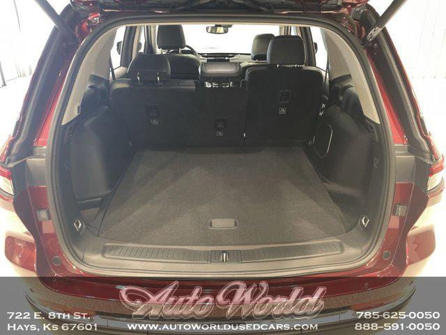 used 2022 Jeep Grand Cherokee car, priced at $32,995