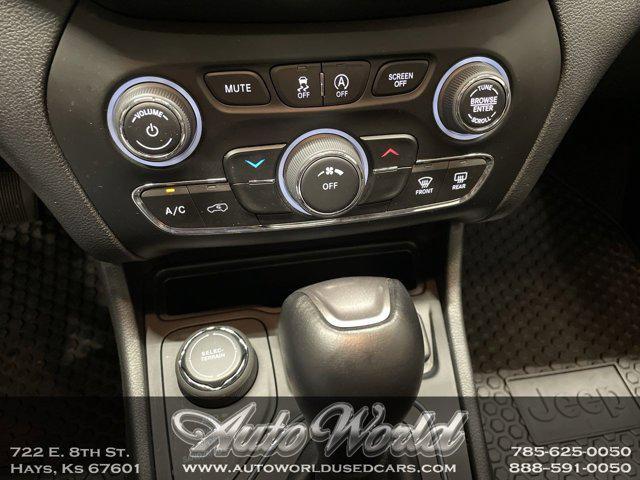 used 2022 Jeep Cherokee car, priced at $27,995