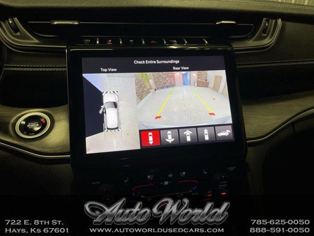 used 2024 Jeep Grand Cherokee car, priced at $42,995