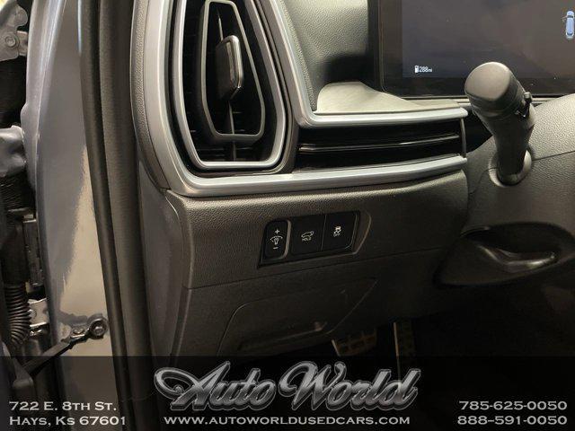 used 2024 Kia Sorento car, priced at $41,995