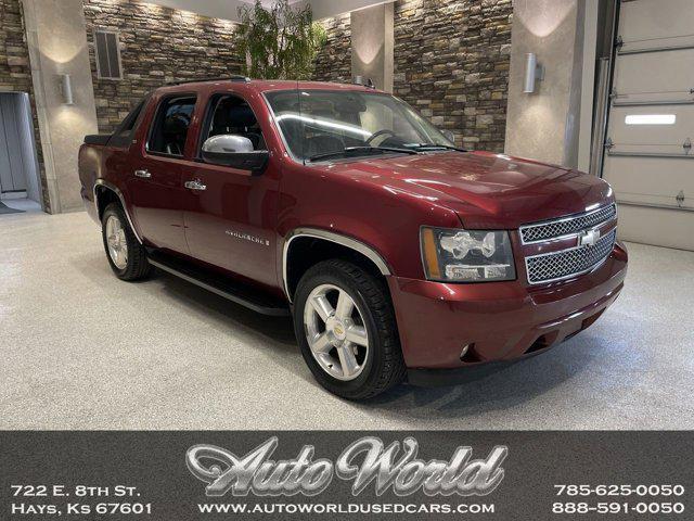 used 2008 Chevrolet Avalanche car, priced at $13,995