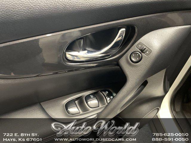 used 2020 Nissan Rogue car, priced at $18,995