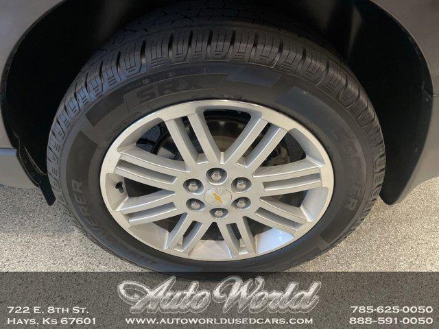 used 2015 Chevrolet Traverse car, priced at $12,995