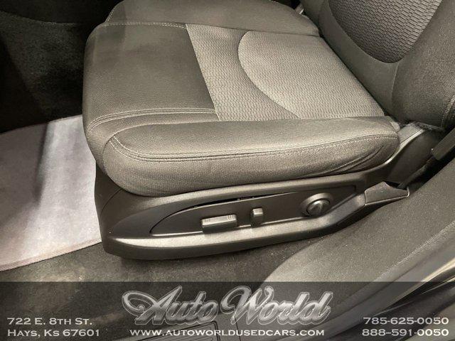 used 2015 Chevrolet Traverse car, priced at $12,995