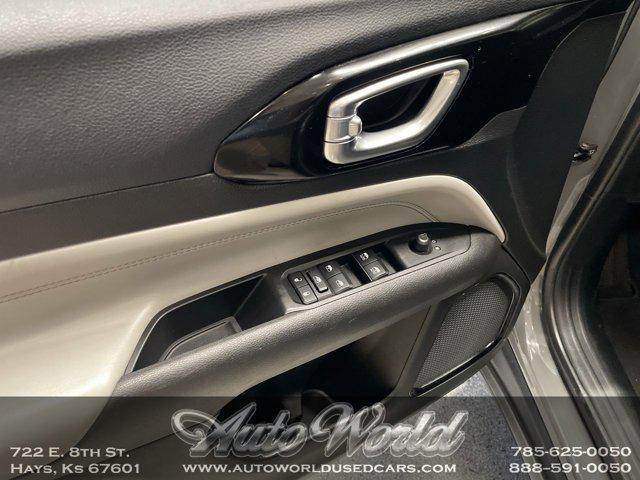 used 2022 Jeep Compass car, priced at $25,995