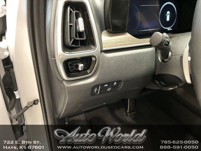 used 2022 Kia Sorento car, priced at $35,995