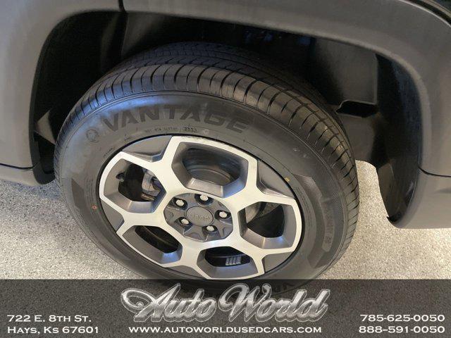 used 2022 Jeep Compass car, priced at $25,995