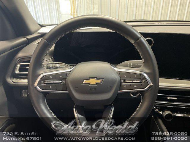 used 2025 Chevrolet Traverse car, priced at $41,995