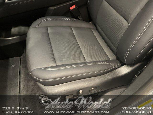 used 2025 Chevrolet Traverse car, priced at $41,995