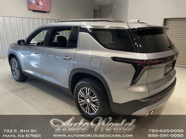 used 2025 Chevrolet Traverse car, priced at $41,995