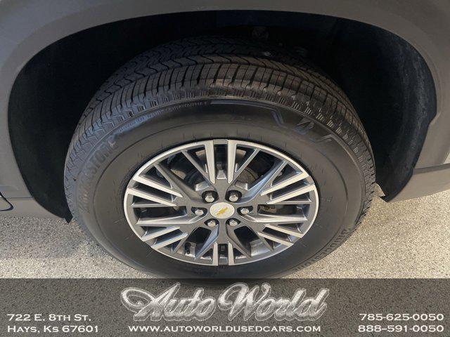 used 2025 Chevrolet Traverse car, priced at $41,995