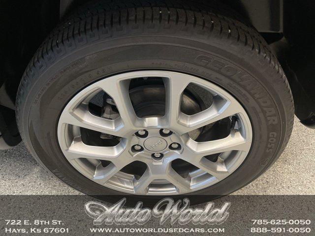 used 2023 Jeep Compass car, priced at $24,995