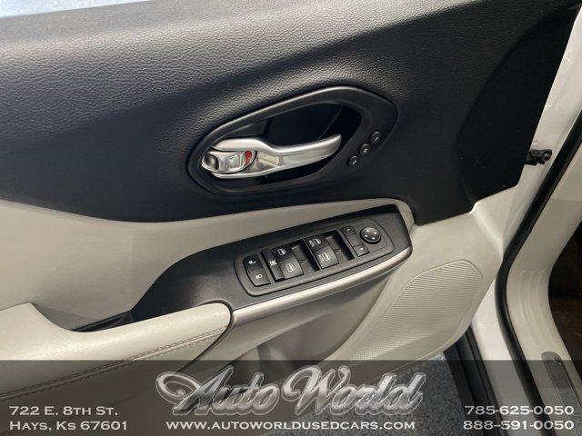 used 2021 Jeep Cherokee car, priced at $26,995