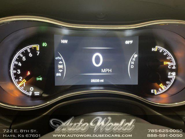 used 2022 Jeep Grand Cherokee car, priced at $32,995