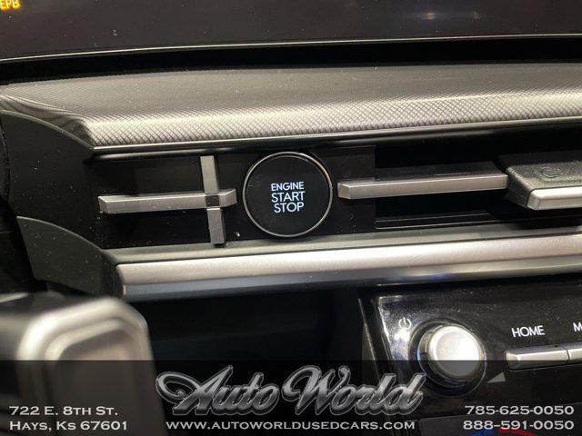 used 2024 Hyundai Santa Fe car, priced at $36,495
