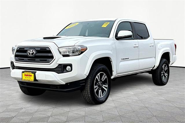 used 2016 Toyota Tacoma car, priced at $22,944