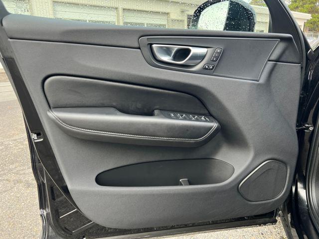 used 2025 Volvo XC60 car, priced at $35,888