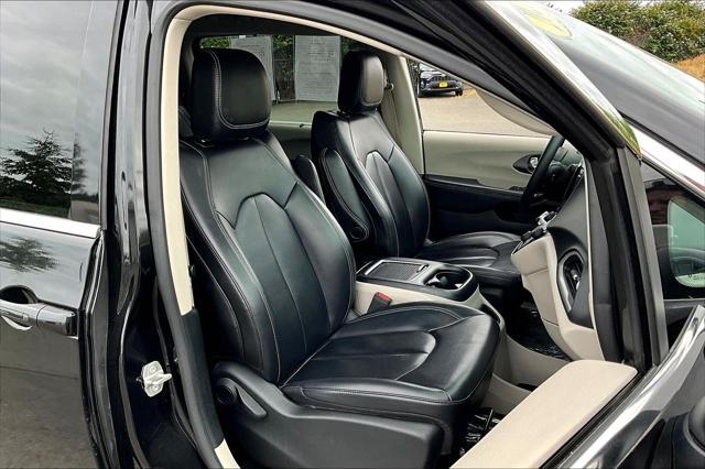used 2023 Chrysler Pacifica car, priced at $21,977