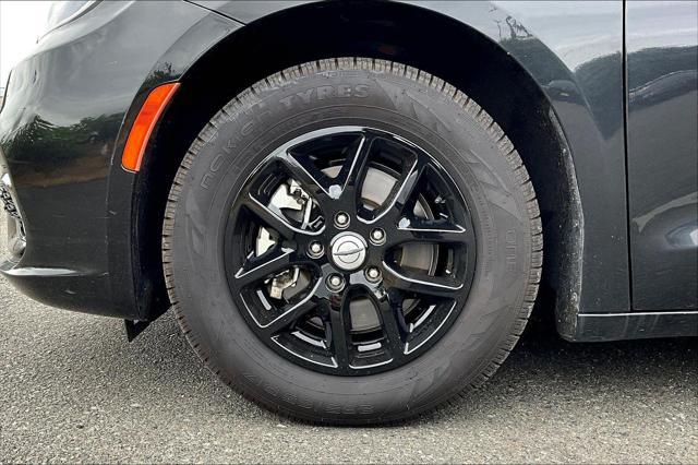 used 2023 Chrysler Pacifica car, priced at $21,977