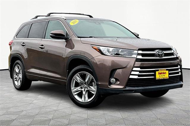 used 2018 Toyota Highlander car, priced at $26,888