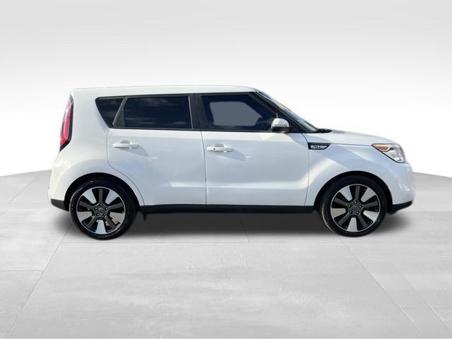 used 2015 Kia Soul car, priced at $7,977