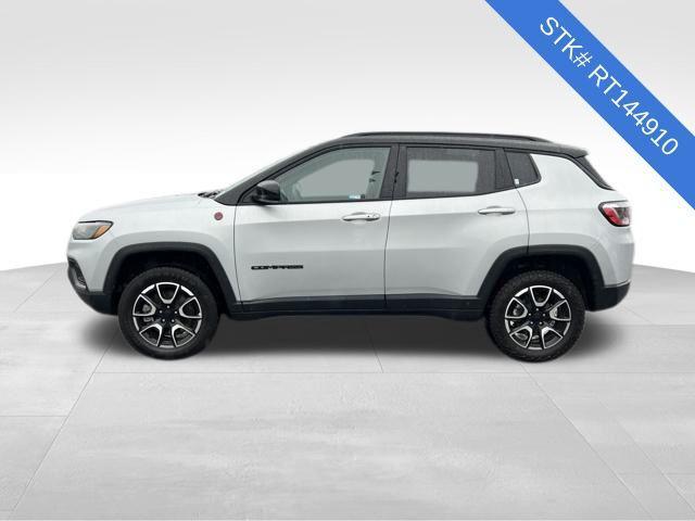 used 2024 Jeep Compass car, priced at $21,777