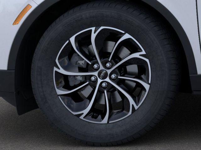 new 2025 Lincoln Nautilus car, priced at $52,266