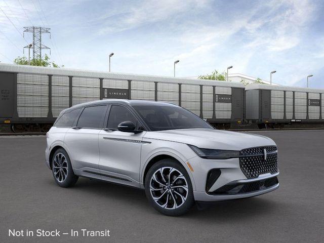 new 2025 Lincoln Nautilus car, priced at $62,100