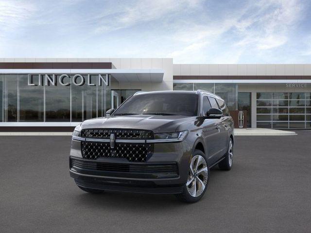 new 2025 Lincoln Navigator car, priced at $126,725