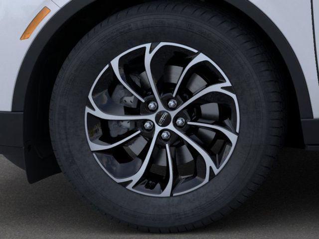 new 2025 Lincoln Nautilus car, priced at $52,266