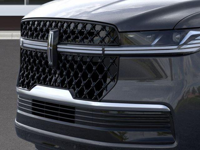 new 2025 Lincoln Navigator car, priced at $107,835