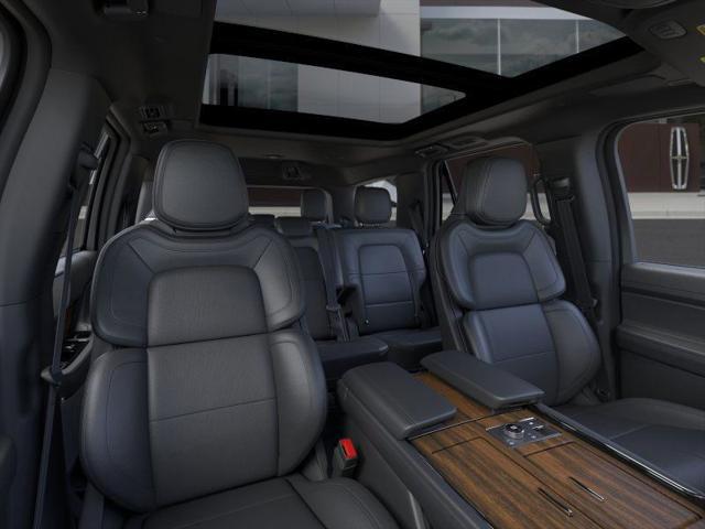 new 2024 Lincoln Navigator car, priced at $106,195