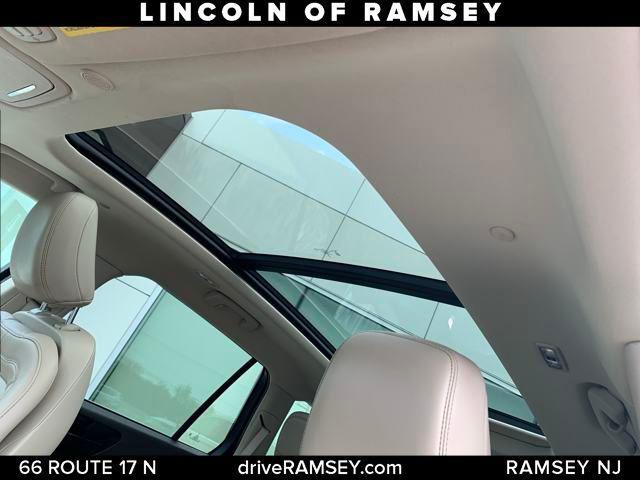 used 2022 Lincoln Aviator car, priced at $44,958