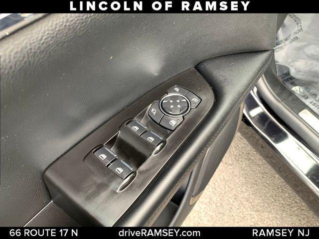 used 2021 Lincoln Nautilus car, priced at $32,889