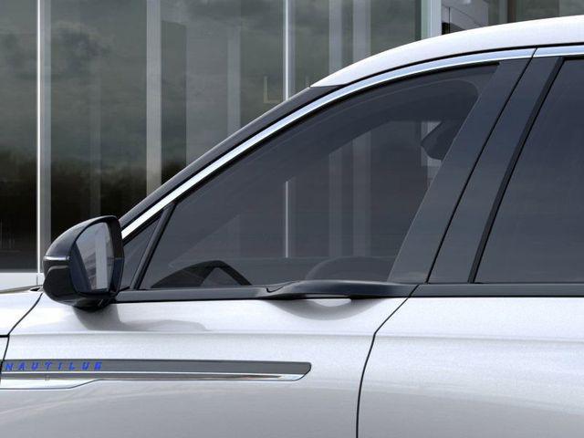 new 2025 Lincoln Nautilus car, priced at $55,498