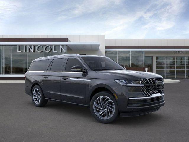 new 2025 Lincoln Navigator car, priced at $106,545