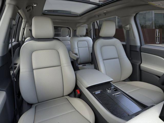 new 2025 Lincoln Aviator car, priced at $61,925