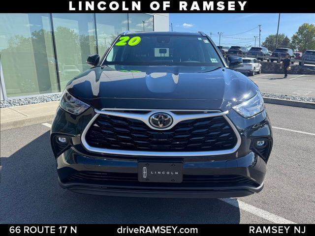 used 2020 Toyota Highlander car, priced at $28,399