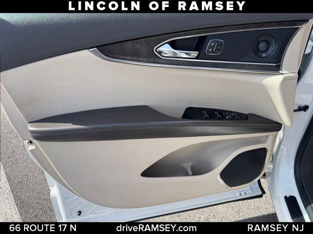 used 2020 Lincoln Nautilus car, priced at $23,494