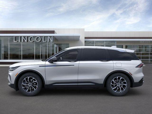 new 2025 Lincoln Nautilus car, priced at $51,636