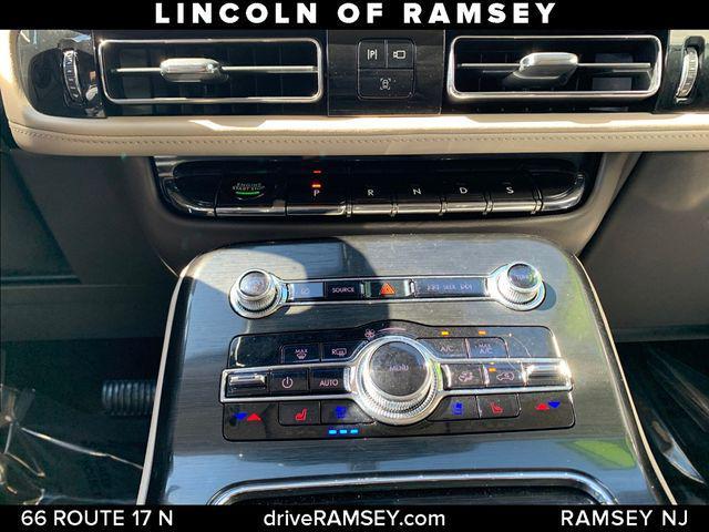 used 2021 Lincoln Nautilus car, priced at $31,489