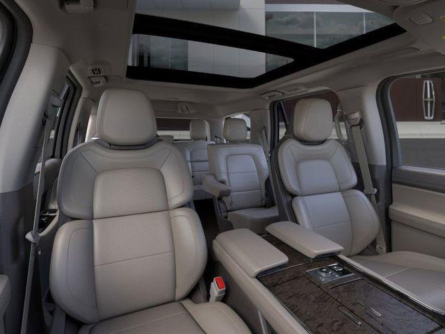 new 2024 Lincoln Navigator car, priced at $84,364