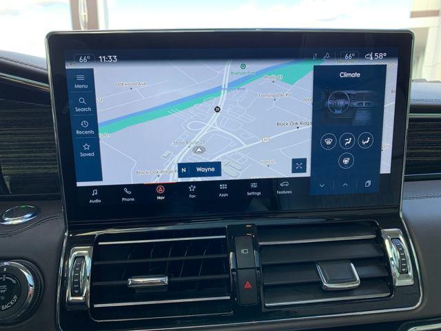 used 2022 Lincoln Navigator car, priced at $59,985